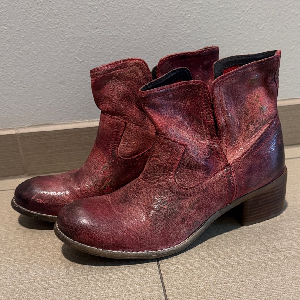 Women's Red Leather Diba True red ankle  Boots
